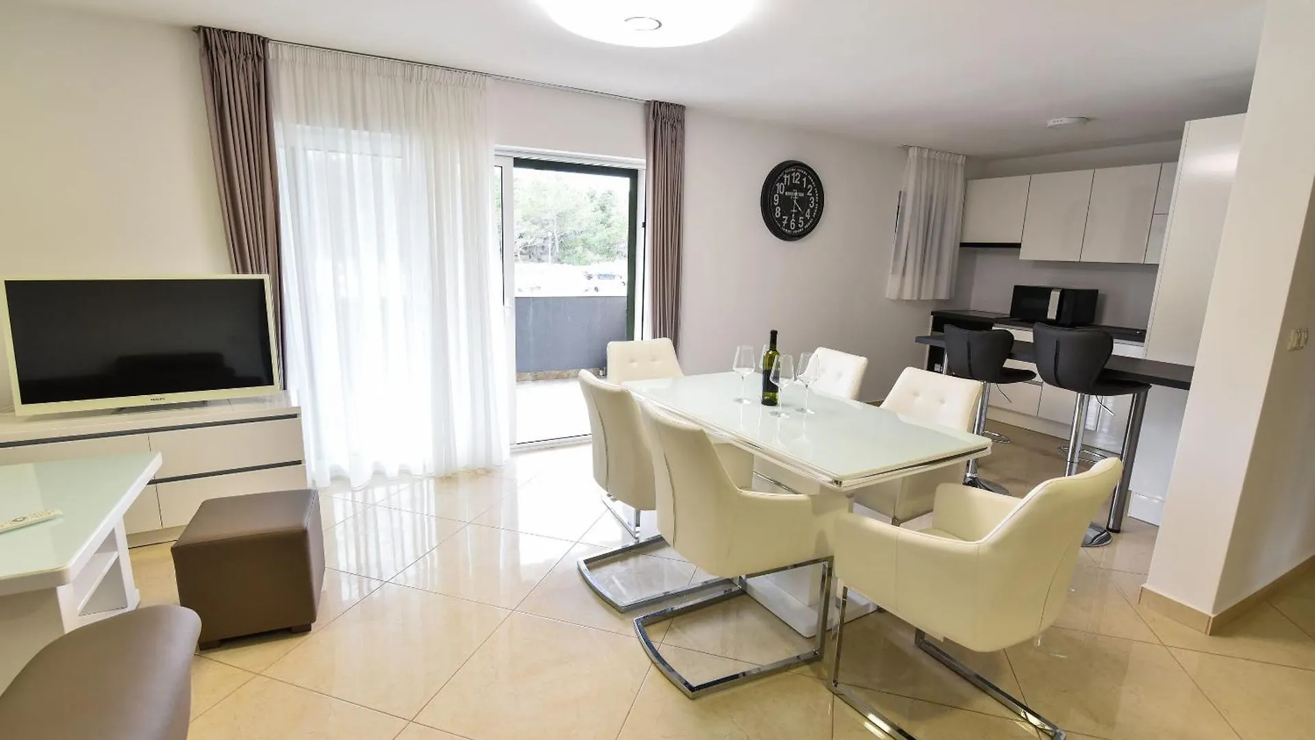 Apartment Sana Vir 0*,  Croatia
